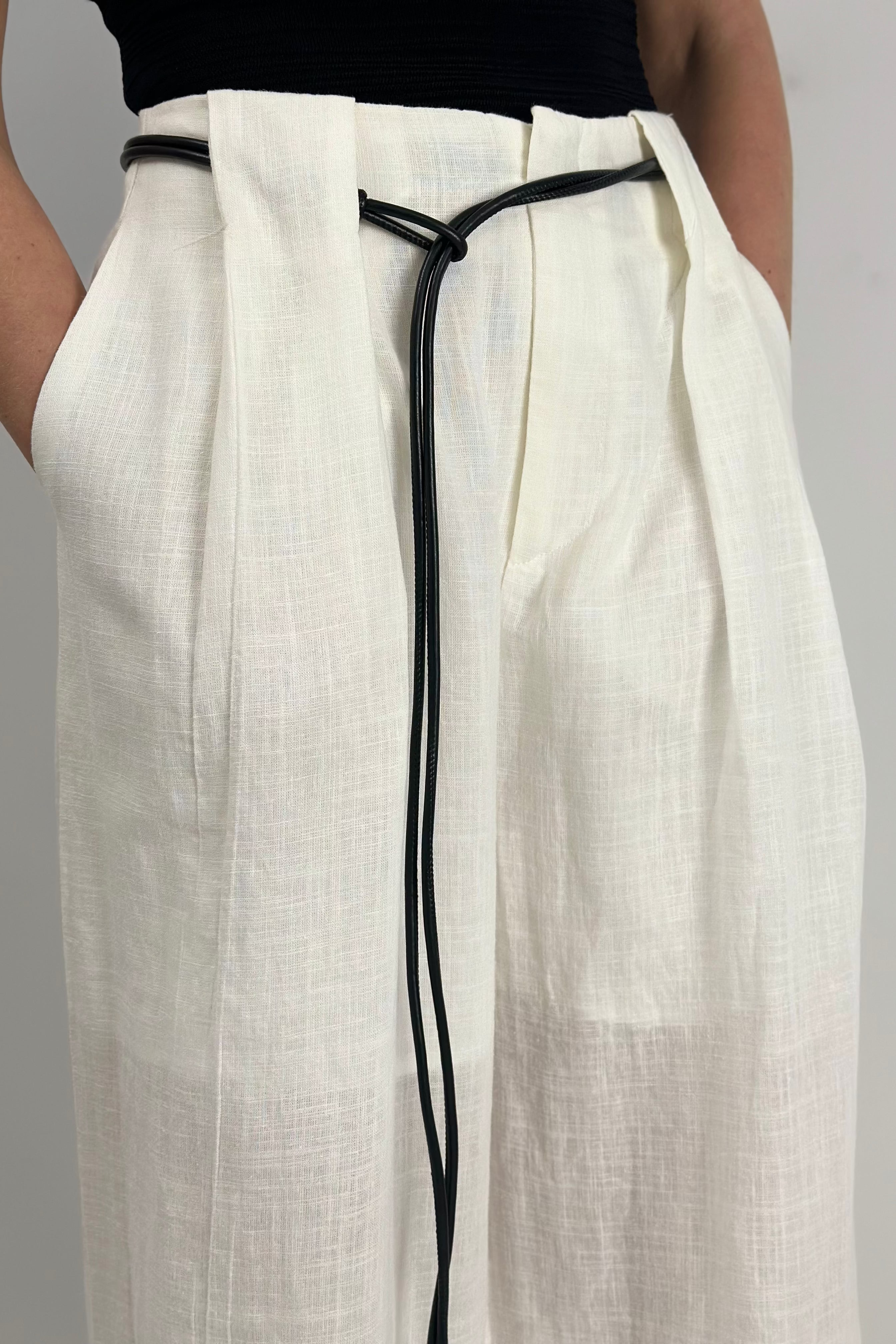 Linda Wide-Leg Pants with Belt