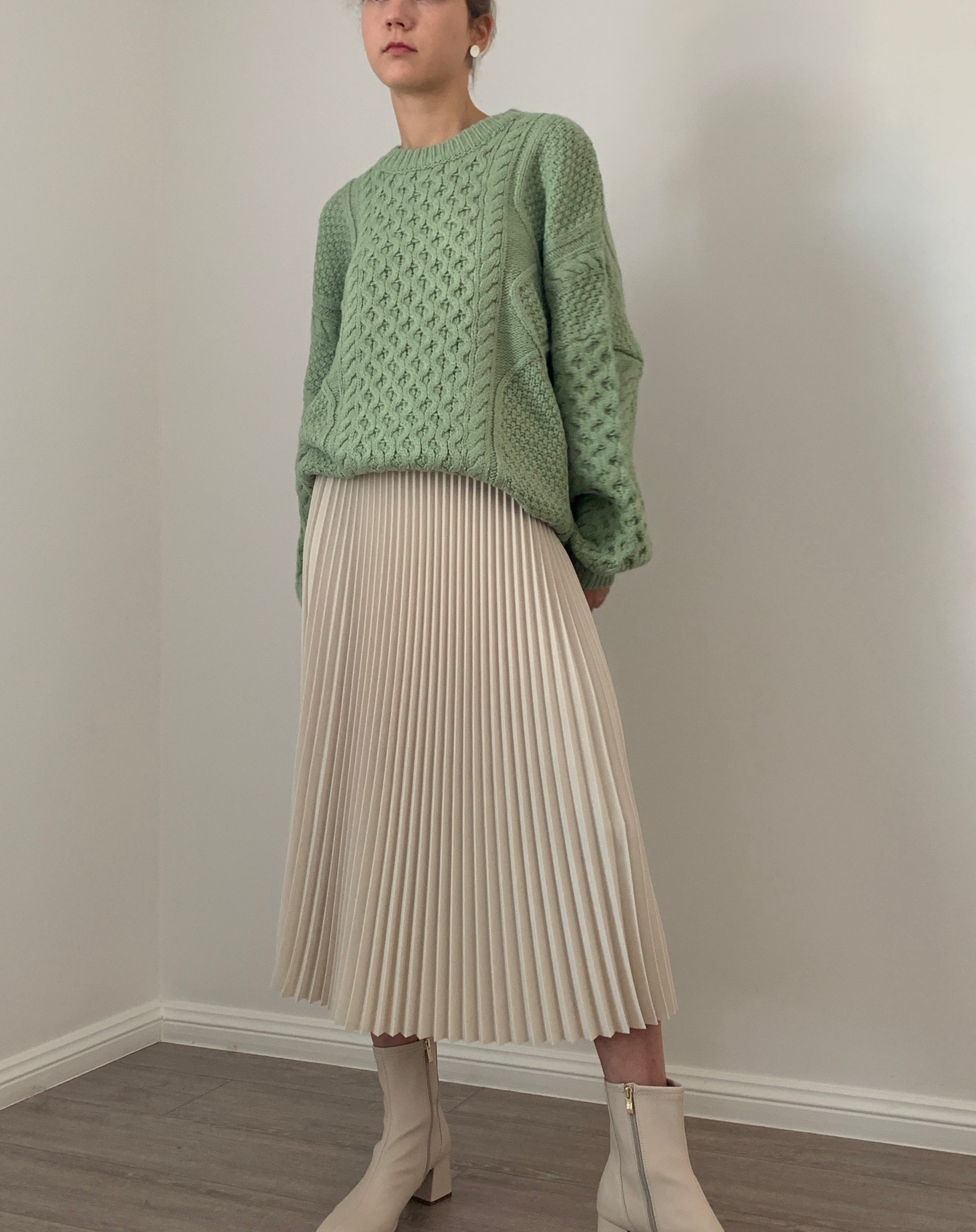 Alisa Pleated Skirt
