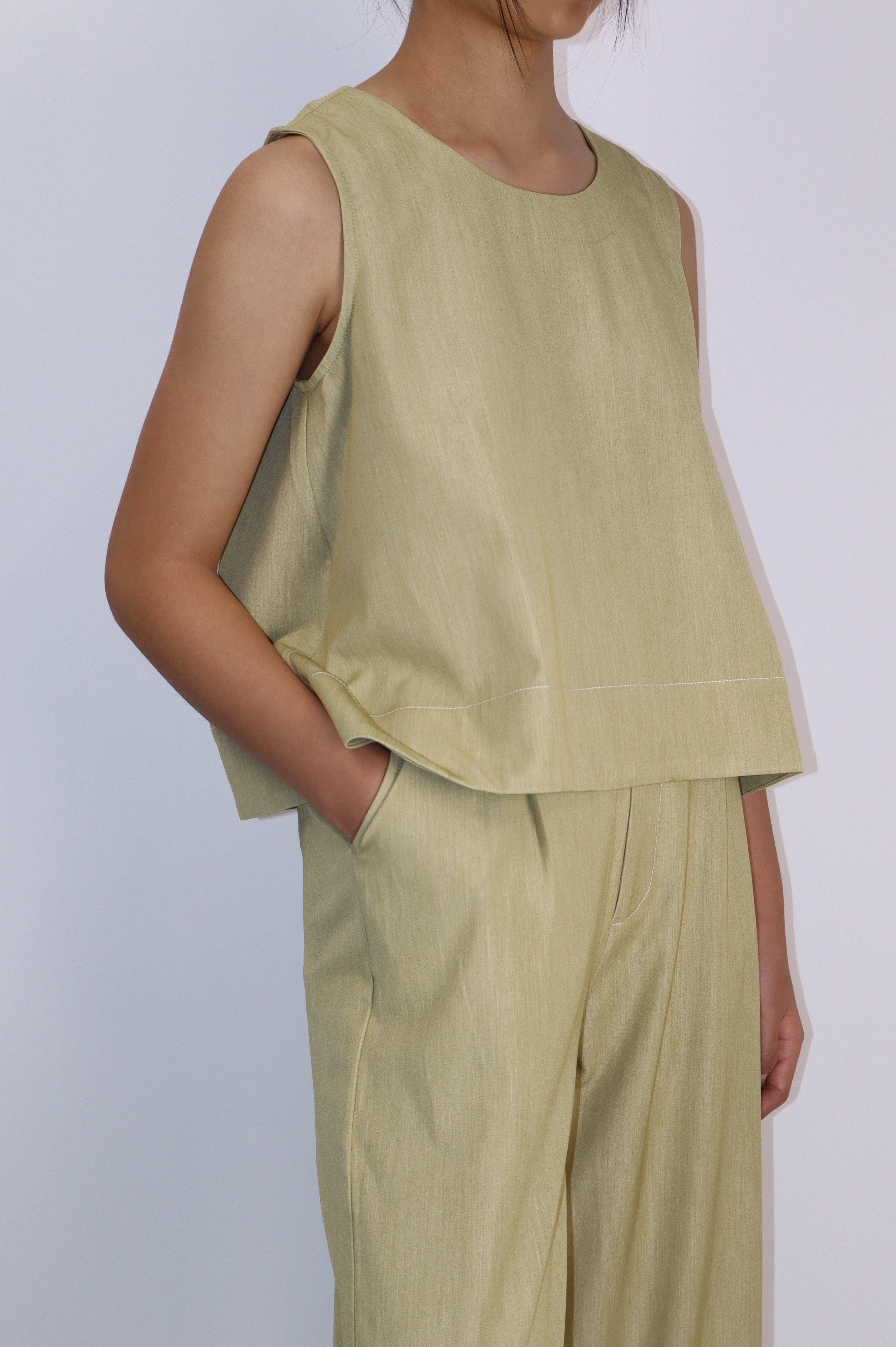 Sally Top with Cut-Out Back|Light Mustard