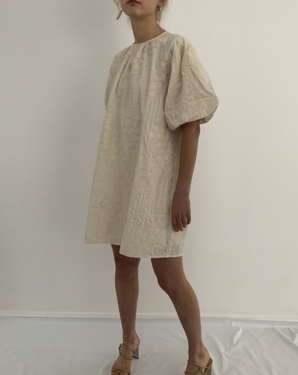 embroidered puff dress in cream