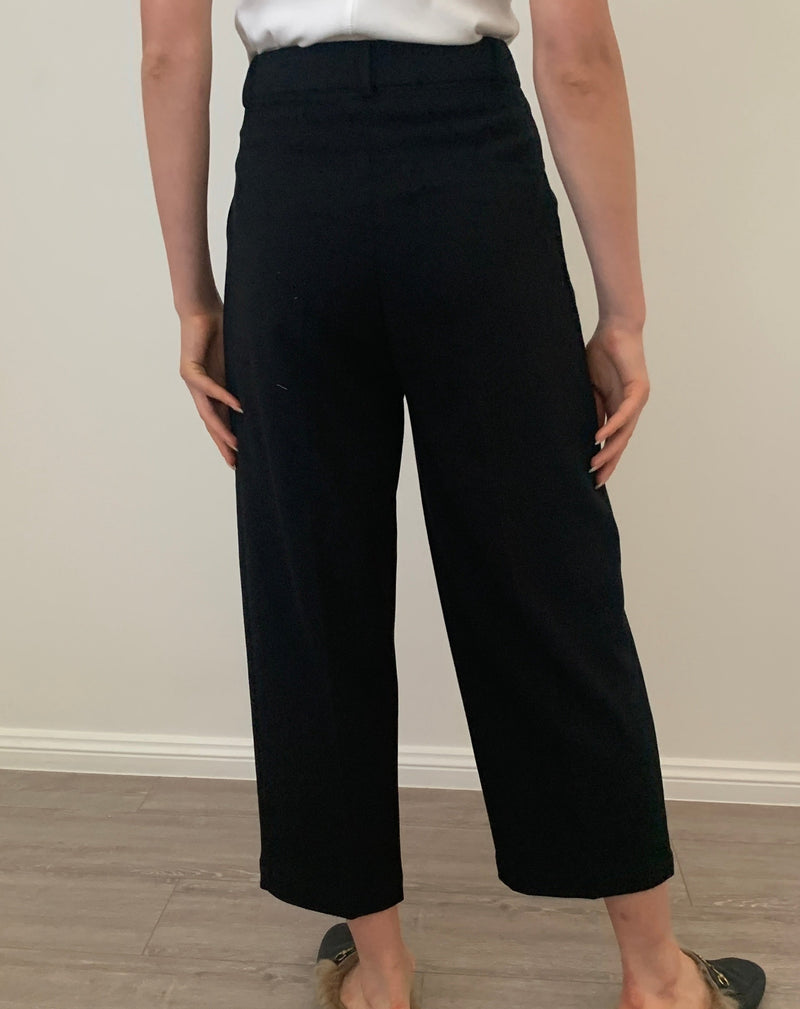 Structured Ankle Pant